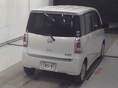 Daihatsu TANTO EXE