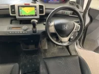 Honda FREED лот № 2392 оценка RB  с аукциона в Японии 4