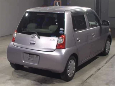 Daihatsu Esse