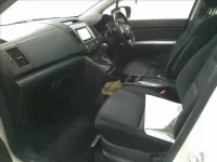 Mazda MPV лот № 4307 оценка 3  с аукциона в Японии 2