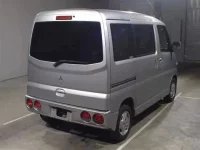 Mitsubishi TOWNBOX лот № 5086 оценка 3.5  с аукциона в Японии 1