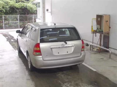 Toyota COROLLA FIELDER  с аукциона в Японии