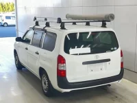 Toyota SUCCEED лот № 4001 оценка R  с аукциона в Японии 1