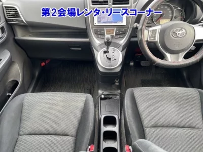 Toyota RACTIS  с аукциона в Японии