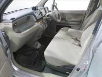 Honda LIFE лот № 4338 оценка 3  с аукциона в Японии 2