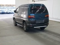 Mitsubishi DELICA лот № 2434 оценка 3.5  с аукциона в Японии 1