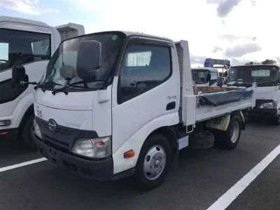 Hino DUTRO  с аукциона в Японии