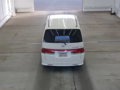 Honda STEP WAGON  с аукциона в Японии