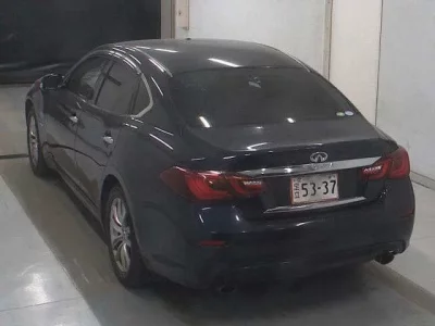 Nissan FUGA  с аукциона в Японии