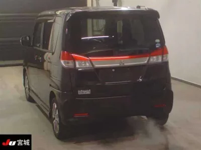 Mitsubishi DELICA D2