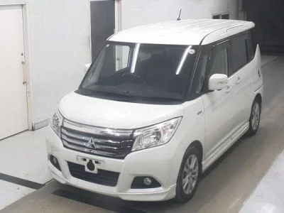 Mitsubishi DELICA D2