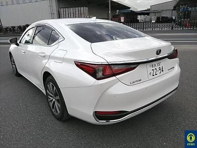 Lexus ES  с аукциона в Японии