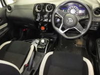 Nissan NOTE лот № 3003 оценка R  с аукциона в Японии 2