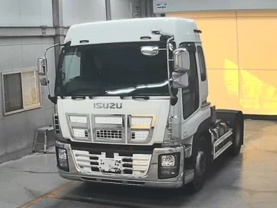 Isuzu TRUCK