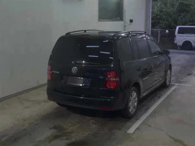 Volkswagen GOLF TOURAN