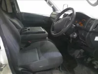Toyota HIACE VAN лот № 805 оценка 3.5  с аукциона в Японии 3