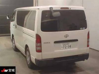 Toyota HIACE VAN  с аукциона в Японии