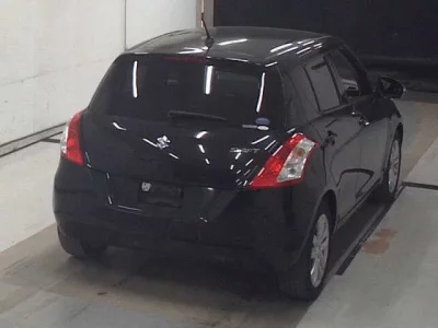 Suzuki SWIFT  с аукциона в Японии