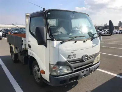 Hino DUTRO  с аукциона в Японии