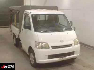 Toyota LITE ACE TRUCK  с аукциона в Японии