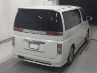 Nissan ELGRAND лот № 3019 оценка 4  с аукциона в Японии 4