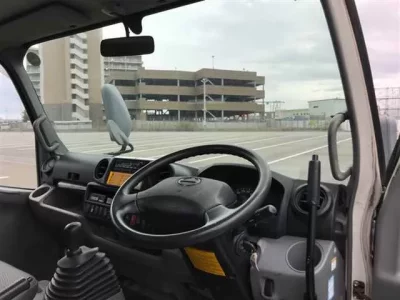 Hino DUTRO  с аукциона в Японии