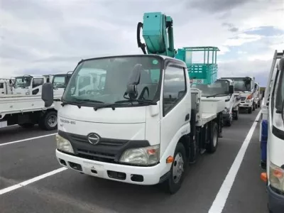 Hino DUTRO  с аукциона в Японии