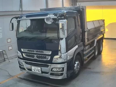 Mitsubishi FUSO TRUCK  с аукциона в Японии
