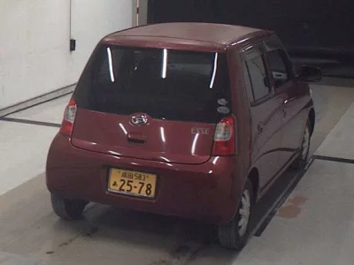 Daihatsu Esse