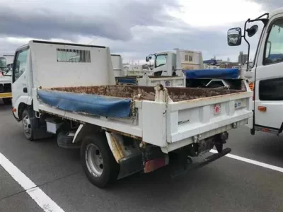 Hino DUTRO  с аукциона в Японии