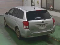 Toyota COROLLA FIELDER лот № 3523 оценка 3  с аукциона в Японии 1