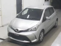 Toyota VITZ лот № 3056 оценка 4  с аукциона в Японии 3