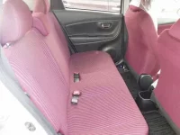 Toyota VITZ лот № 3056 оценка 4  с аукциона в Японии 6