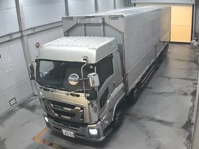 Isuzu TRUCK