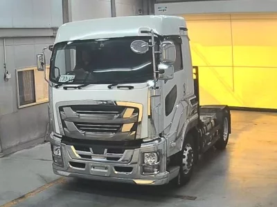 Isuzu TRUCK