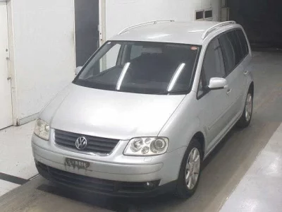 Volkswagen GOLF TOURAN