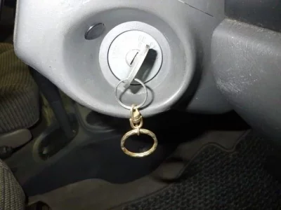 Mazda DEMIO  с аукциона в Японии