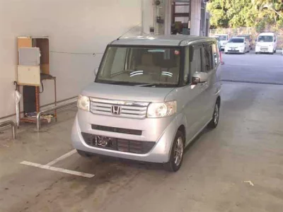 Honda N BOX
