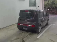 Nissan CUBE лот № 1071 оценка 3.5  с аукциона в Японии 4