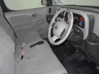 Nissan CUBE лот № 1071 оценка 3.5  с аукциона в Японии 2