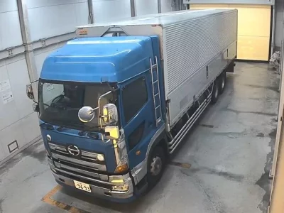 Hino TRUCK