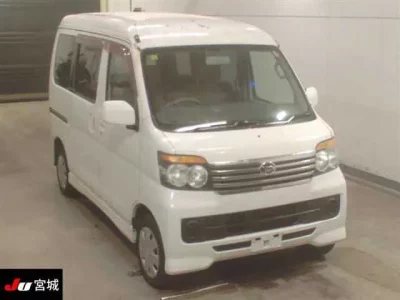 Daihatsu Atrai Wagon  с аукциона в Японии