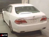 Toyota CROWN лот № 4595 оценка 3.5  с аукциона в Японии 1