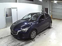 Mazda DEMIO лот № 7120 оценка 3.5  с аукциона в Японии 3