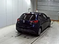 Mazda DEMIO лот № 7120 оценка 3.5  с аукциона в Японии 4