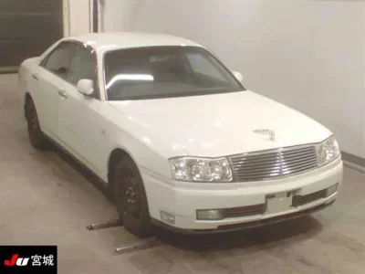 Nissan CEDRIC  с аукциона в Японии