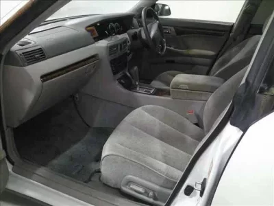 Nissan CEDRIC  с аукциона в Японии