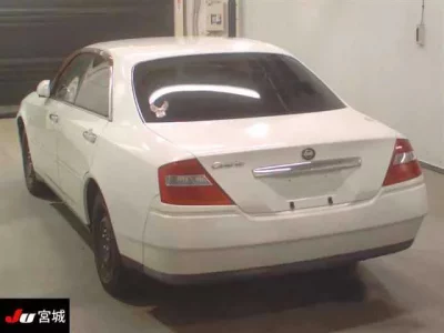 Nissan CEDRIC  с аукциона в Японии