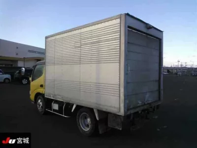 Hino DUTRO  с аукциона в Японии