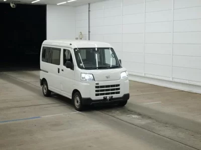 Daihatsu HIJET VAN  с аукциона в Японии